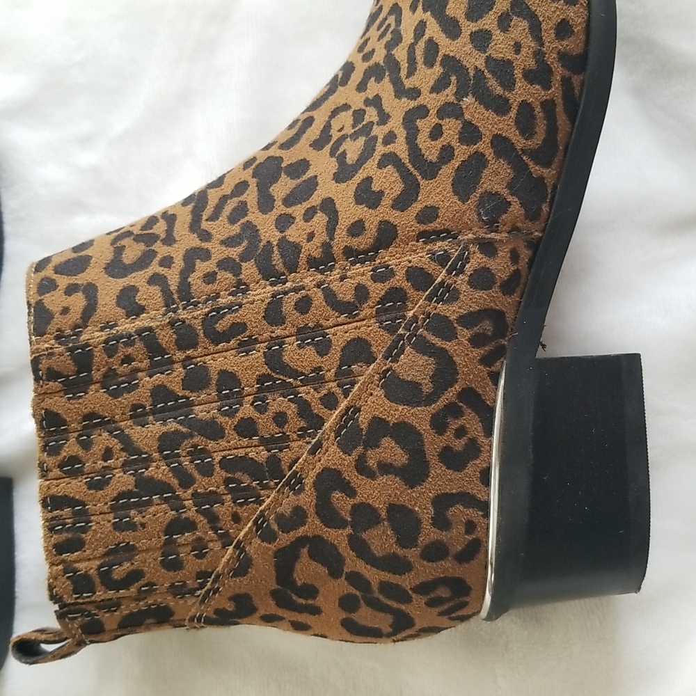 Booties - Picture 5 of 6
